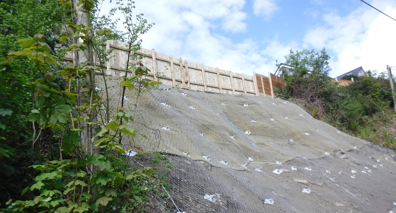 Scrations Lane - ground securing